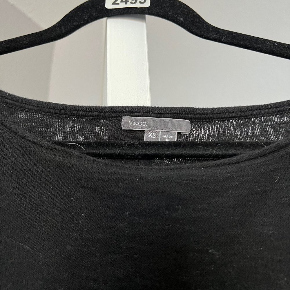 Comfy and soft Vince sweater - size XS